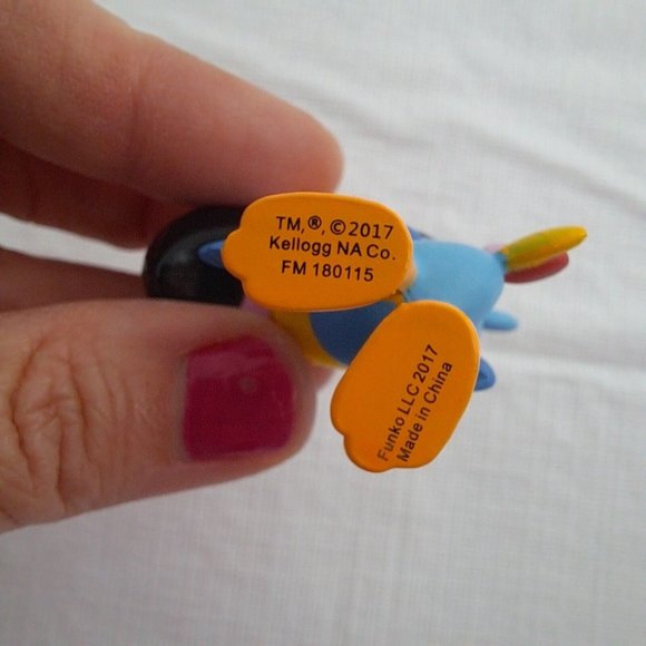 Froot Loops Toucan Bird Kellogg Funko Figure cake topper collector - Picture 3 of 6